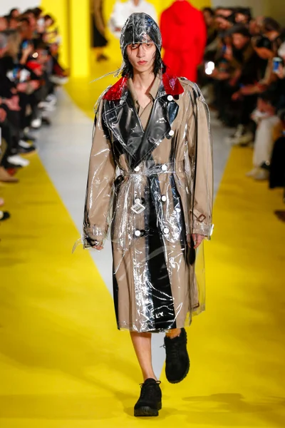 Look 2